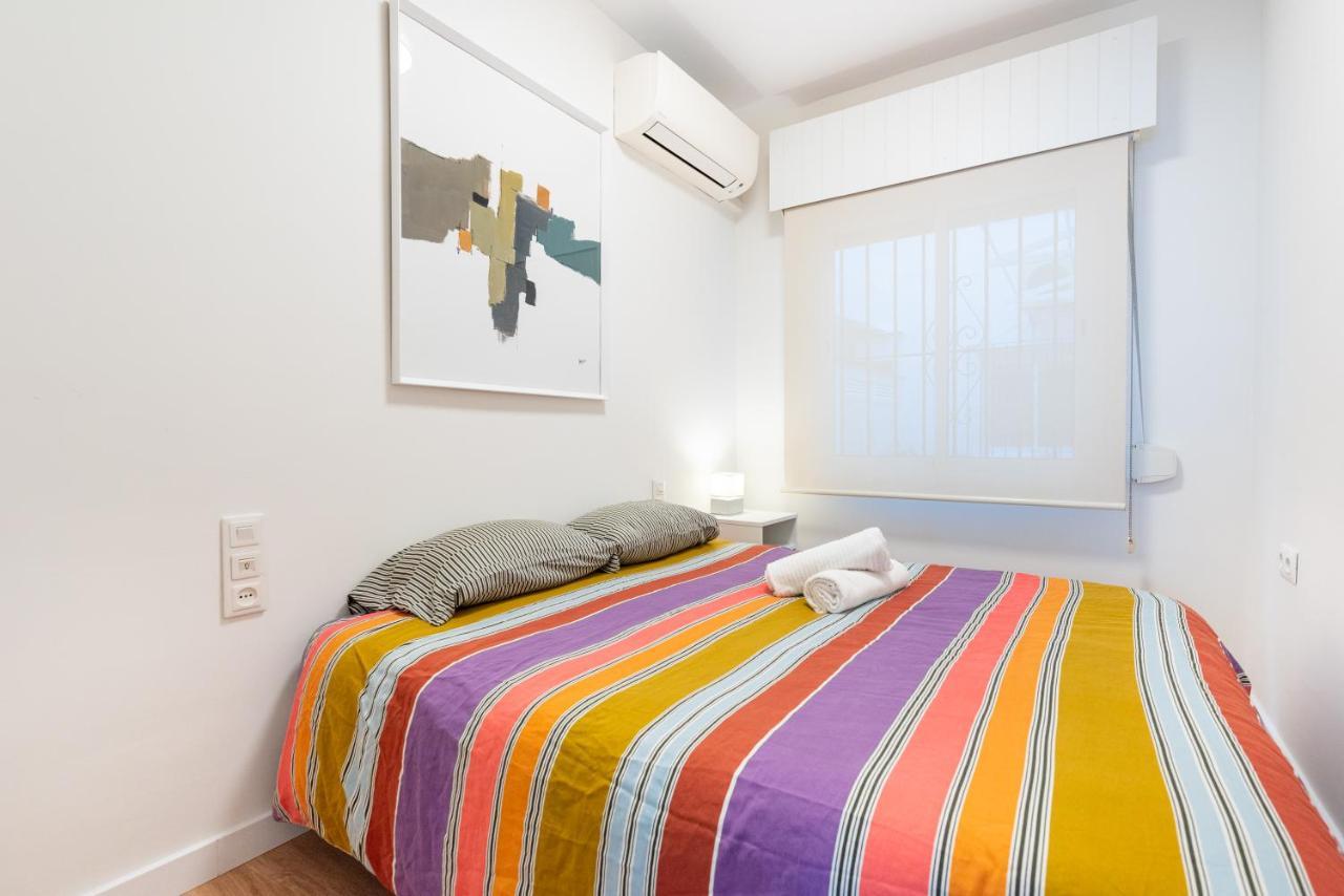 Plaza Del Teatro Apartment Malaga Luaran gambar